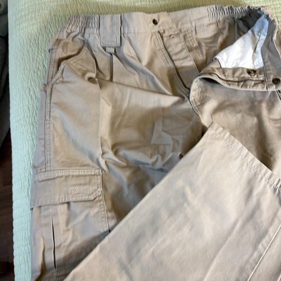 511 Tactical Relaxed Fit Men Size 36 x 32 Khaki Cargo Pockets Pants 74251 - Picture 4 of 5